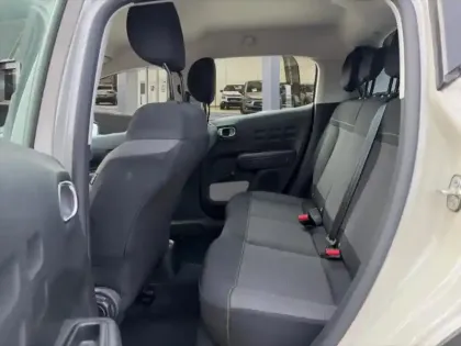 Photo 10 Citroën C3  1.2 PureTech 83ch S&S YOU!