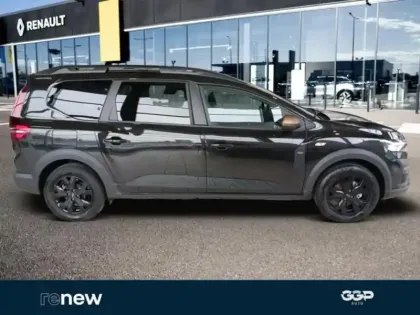 Photo 6 Dacia Jogger  1.6 hybrid 140ch Extreme+ 7 places -24