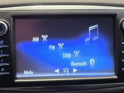 Photo 8 Toyota Yaris  70 VVT-i Ultimate 5p