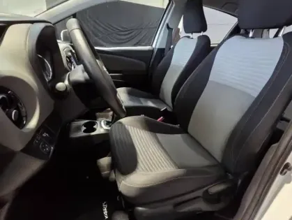 Photo 14 Toyota Yaris  70 VVT-i Ultimate 5p