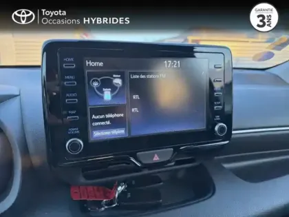 Photo 8 Toyota Yaris  116h Design 5p MY22