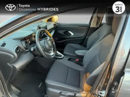 Photo 25 Toyota Yaris  116h Design 5p MY22