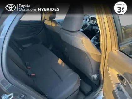 Photo 21 Toyota Yaris  116h Design 5p MY22