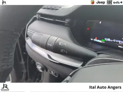 Photo 12 Jeep Compass  1.5 Turbo T4 130ch MHEV Summit 4x2 BVR7