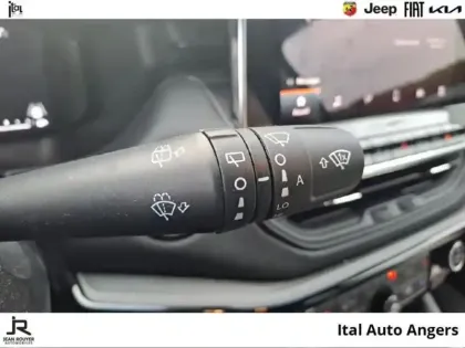 Photo 13 Jeep Compass  1.5 Turbo T4 130ch MHEV Summit 4x2 BVR7