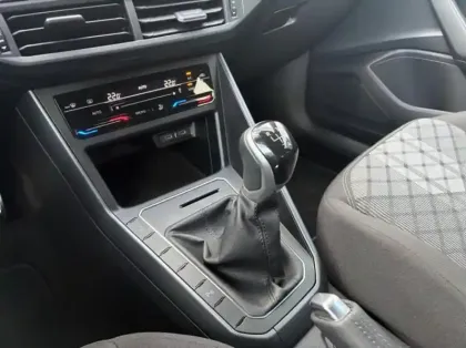 Photo 14 Volkswagen Polo  1.0 TSI 95ch R-Line