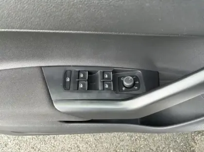 Photo 8 Volkswagen Polo  1.0 TSI 95ch R-Line