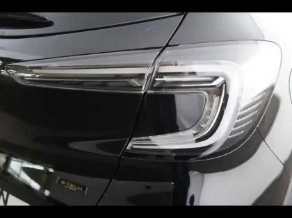 Photo 12 Renault Captur  1.6 E-Tech full hybrid 145ch Techno