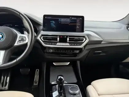 Photo 10 BMW X3  xDrive30e 292ch M Sport