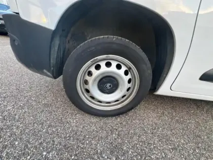 Photo 10 Citroën Berlingo  Van M 950kg BlueHDi 100ch S&S CLUB