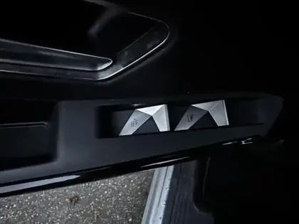 Photo 13 DS DS 7  Crossback E-TENSE 225ch Rivoli