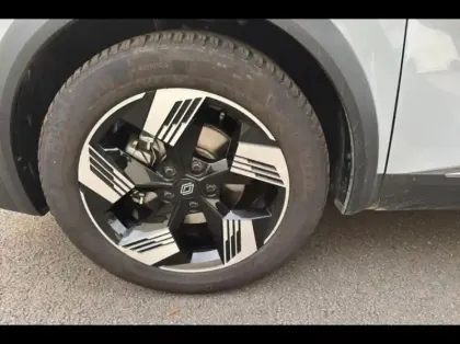 Photo 12 Renault Symbioz  1.6 E-Tech full hybrid 145ch Iconic