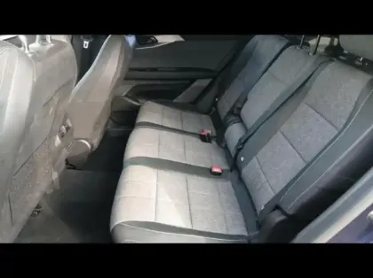 Photo 10 Renault Espace  1.2 E-Tech full hybrid 200ch Techno 7 places - 24