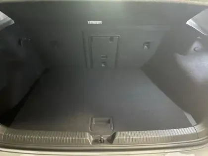 Photo 7 Volkswagen Golf  1.0 TSI OPF 110ch Active