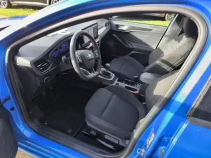 Photo 10 Ford Focus  1.0 Flexifuel mHEV 125ch ST-Line X