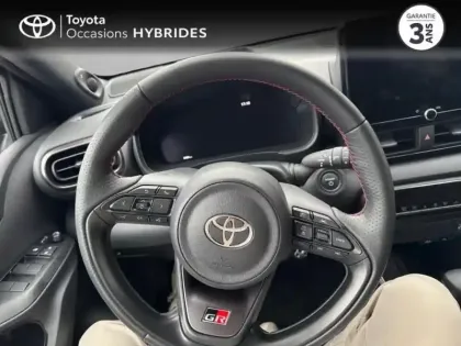 Photo 12 Toyota Yaris  130h GR Sport 5p MY25