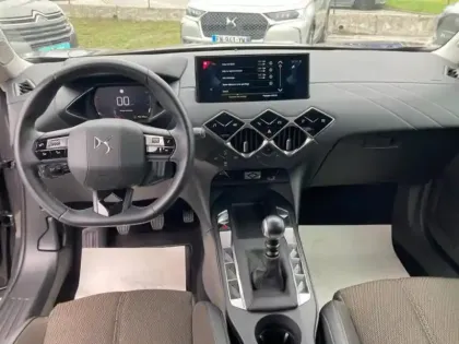 Photo 10 DS DS 3  Crossback PureTech 100ch Bastille