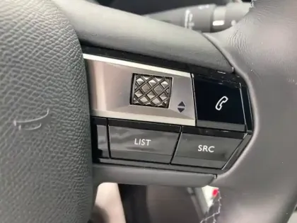 Photo 14 DS DS 3  Crossback PureTech 100ch Bastille