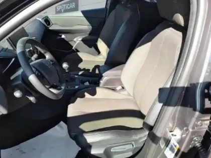 Photo 23 DS DS 3  Crossback PureTech 100ch Bastille