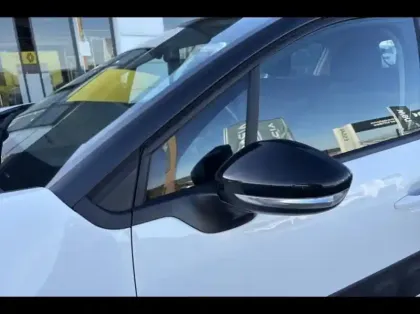 Photo 13 Citroën C3  BlueHDi 100ch Shine Business S&S E6.d-TEMP BVM5