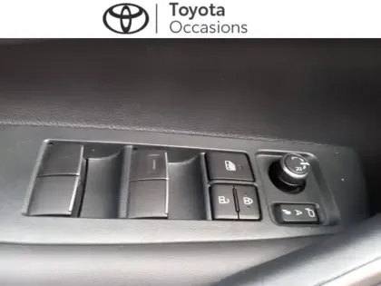 Photo 12 Toyota Corolla  1.8 140ch Design MY24