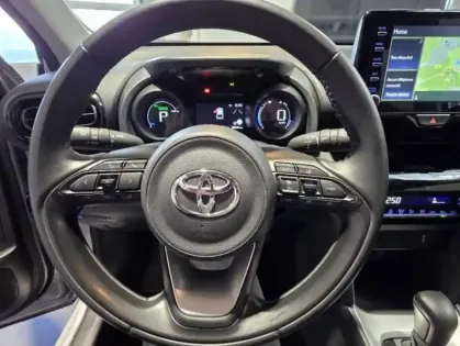 Photo 5 Toyota Yaris  Cross 116h Dynamic Business + Programme Beyond Zero Academy MY22