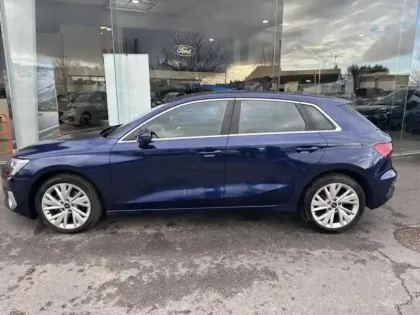 Photo 7 Audi A3  Sportback 35 TFSI 150ch Mild Hybrid Design Luxe S tronic 7