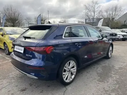 Photo 4 Audi A3  Sportback 35 TFSI 150ch Mild Hybrid Design Luxe S tronic 7