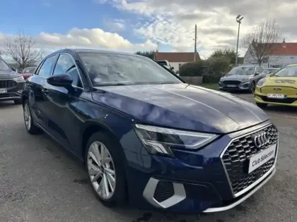 Photo 2 Audi A3  Sportback 35 TFSI 150ch Mild Hybrid Design Luxe S tronic 7