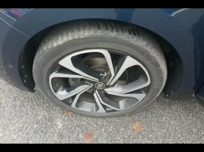 Photo 12 Renault Grand Scenic  1.3 TCe 140ch FAP Intens EDC