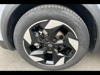 Photo 12 Renault Captur  1.6 E-Tech full hybrid 145ch Techno