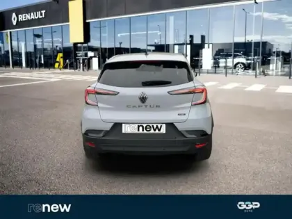Photo 4 Renault Captur  1.6 E-Tech full hybrid 145ch Techno