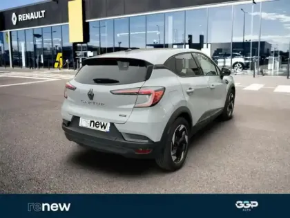 Photo 5 Renault Captur  1.6 E-Tech full hybrid 145ch Techno