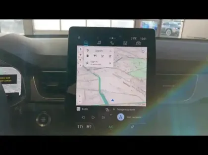 Photo 14 Renault Captur  1.6 E-Tech full hybrid 145ch Techno