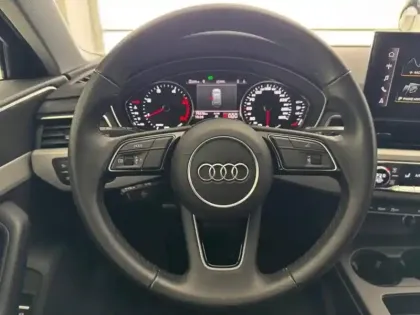 Photo 13 Audi A4  Avant 35 TDI 163ch Business line S tronic 7 9cv