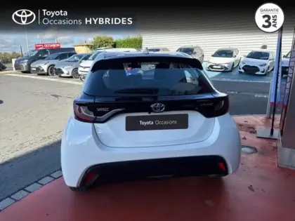 Photo 3 Toyota Yaris  116h Dynamic 5p MY22