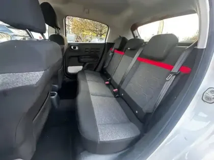 Photo 11 Citroën C3  PureTech 82ch Shine S&S E6.d-TEMP