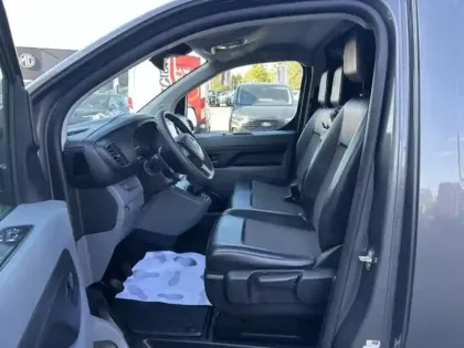 Photo 10 Opel Vivaro  Fg L3 Augmenté 2.0 D 145ch Pack Clim