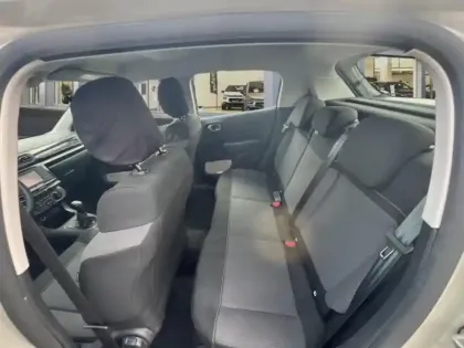 Photo 9 Citroën C3  1.2 PureTech 83ch S&S YOU!