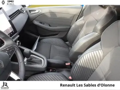 Photo 17 Renault Clio  1.6 E-Tech 145ch full hybrid esprit Alpine - 24