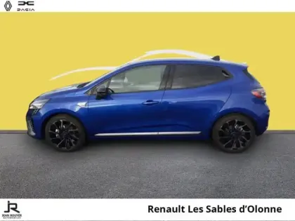 Photo 9 Renault Clio  1.6 E-Tech 145ch full hybrid esprit Alpine - 24