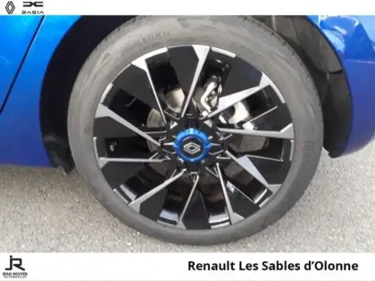 Photo 22 Renault Clio  1.6 E-Tech 145ch full hybrid esprit Alpine - 24