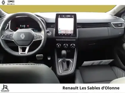 Photo 19 Renault Clio  1.6 E-Tech 145ch full hybrid esprit Alpine - 24