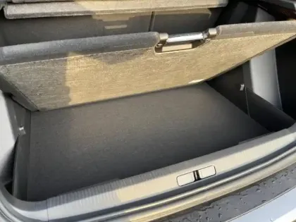 Photo 5 Peugeot 2008  1.2 PureTech 100ch S&S Allure