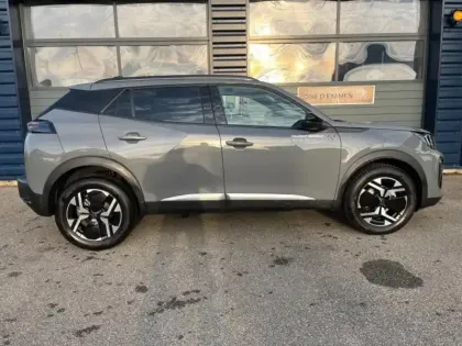 Photo 2 Peugeot 2008  1.2 PureTech 100ch S&S Allure