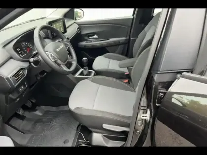 Photo 9 Dacia Sandero  1.0 ECO-G 100ch Stepway Extreme + -24