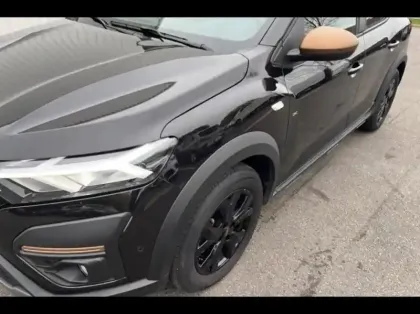 Photo 13 Dacia Sandero  1.0 ECO-G 100ch Stepway Extreme + -24