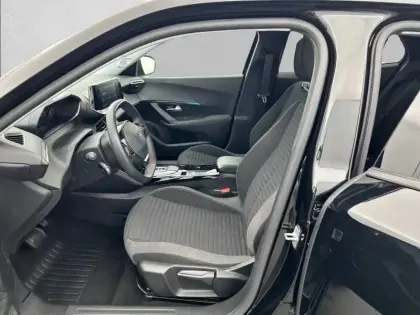 Photo 10 Peugeot 2008  Electrique 136 ch