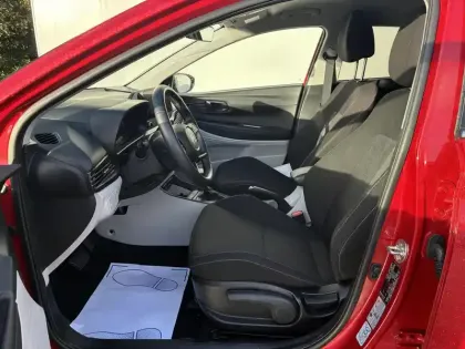 Photo 13 Hyundai I20  1.0 T-GDi 100 DCT-7 Hybrid 48V