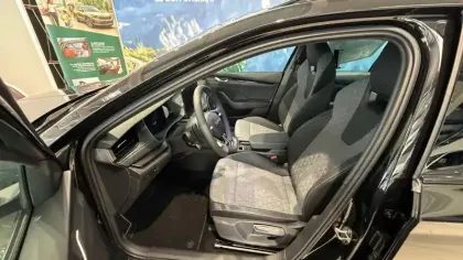 Photo 7 Skoda Octavia  Combi 1.5 TSI Hybrid 150 ch ACT DSG7